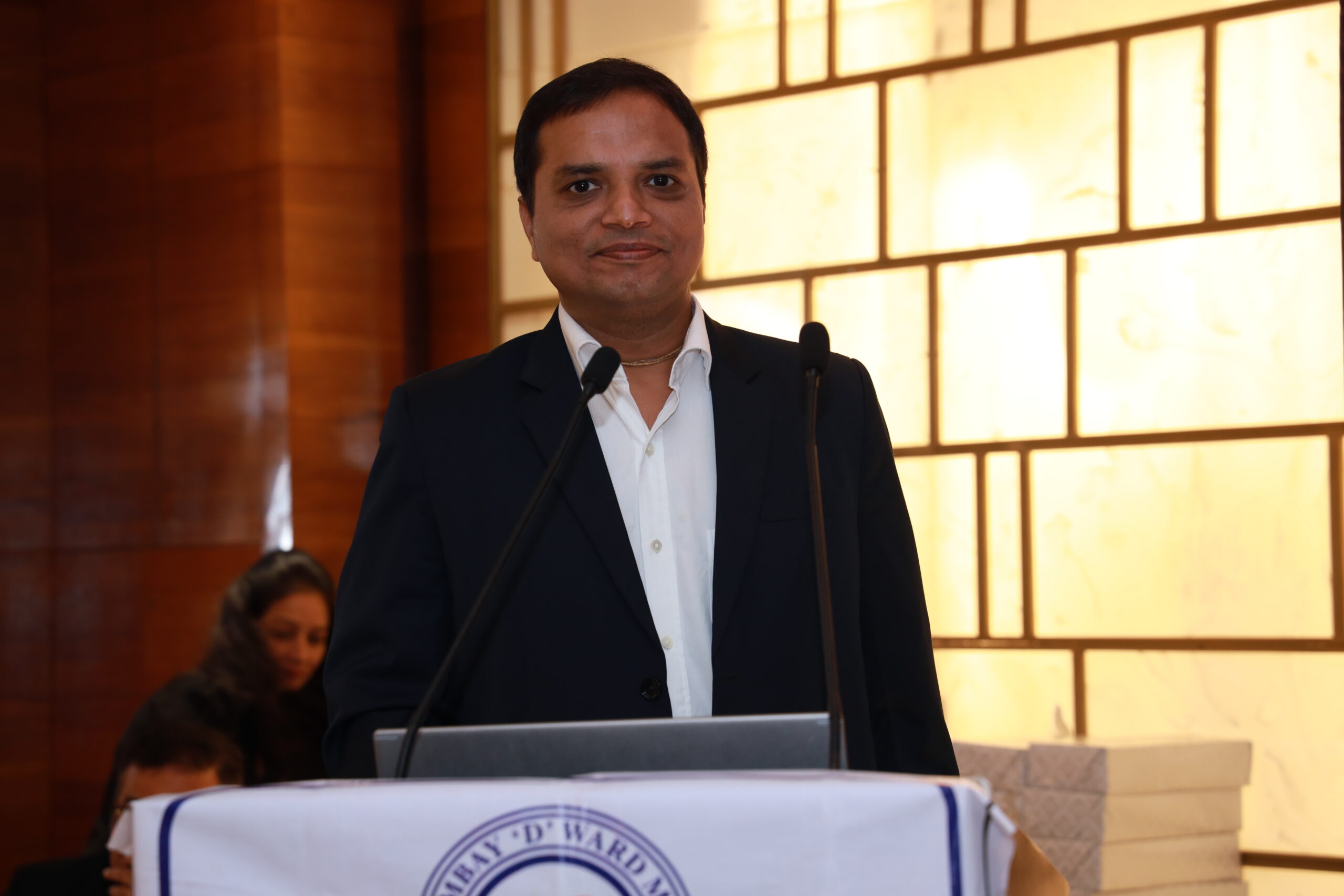Dr. Vishnu Agarwal - GYNAEC ONCO SURGEON - MUMBAI - INDIA
